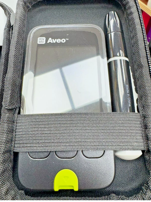 YPSOMED my life Aveo Blood Sugar Monitor - Image 7