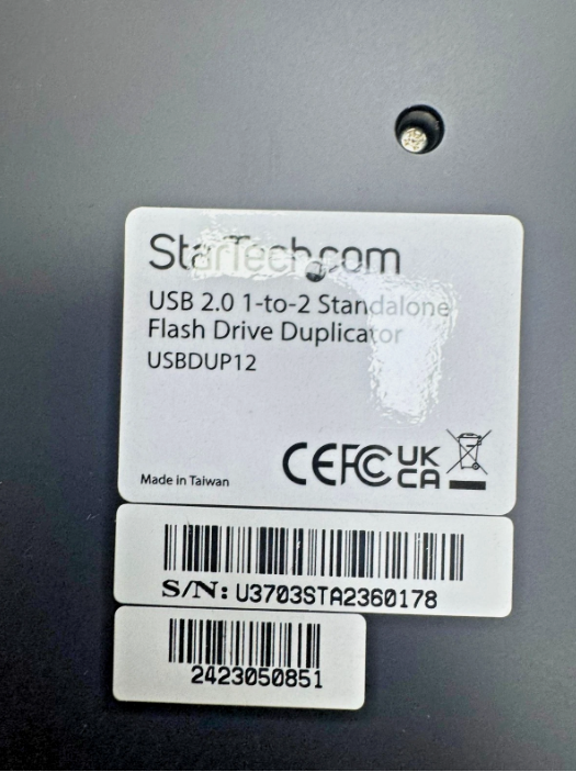 StarTech.com 1:2 Standalone USB Duplicator and Eraser - Memory Stick Cloner - Image 3